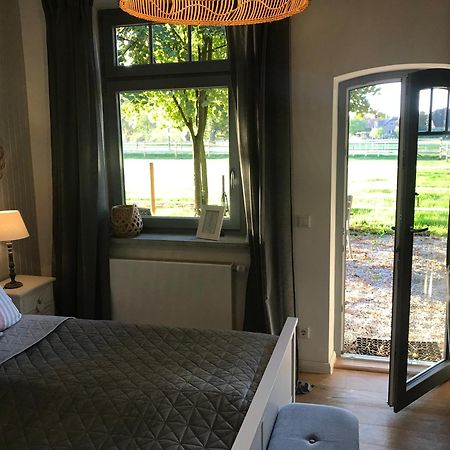 Ks Kotten Bed And Breakfast Rees Kültér fotó